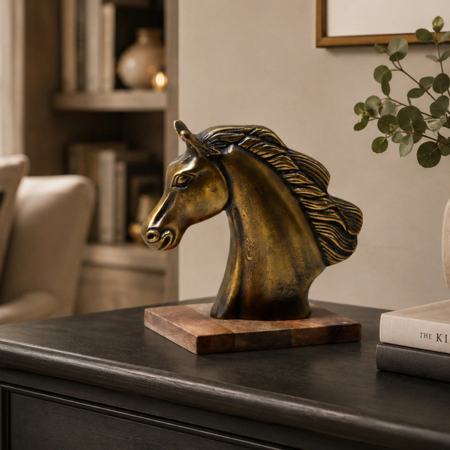 Elaris Horse Head Showpiece