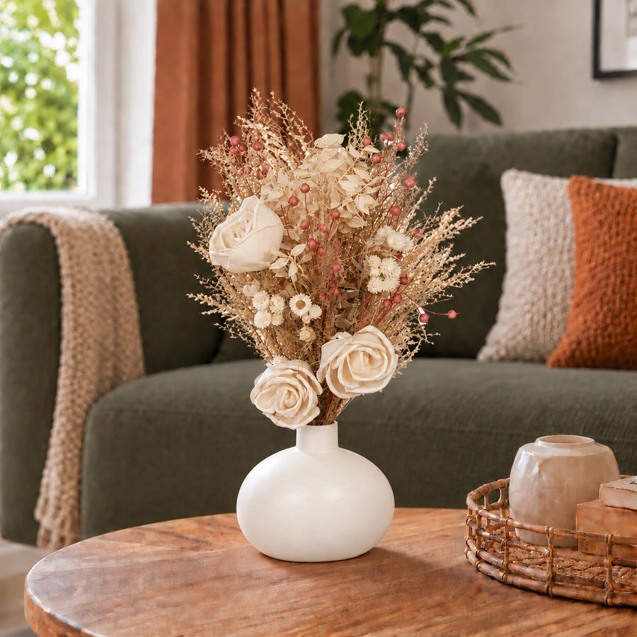 Elaris White Frost Dried Blooms With Vase