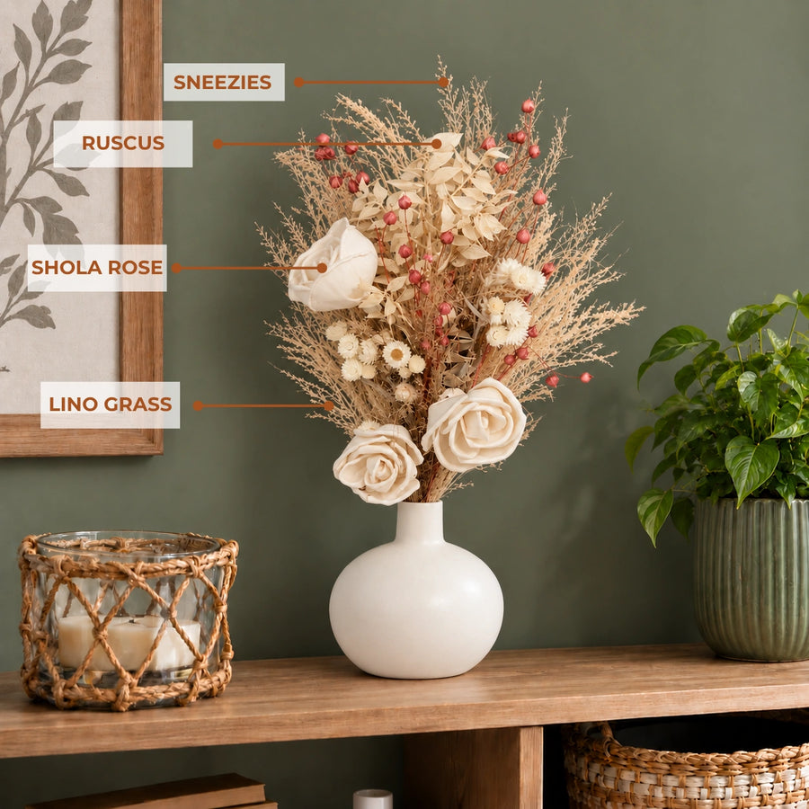 Elaris White Frost Dried Blooms With Vase