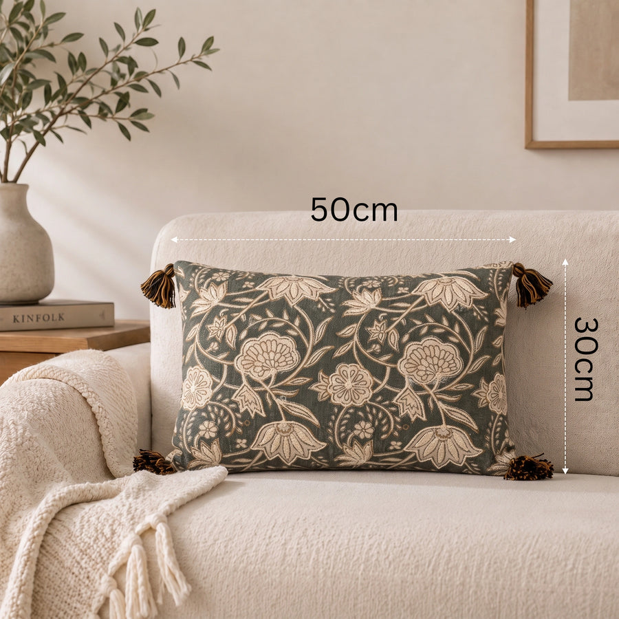 Elaris Vintage Floral Cushion Cover